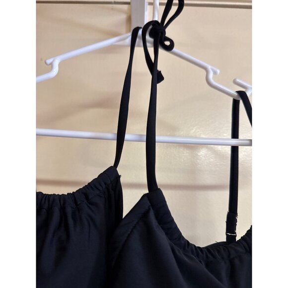 Time And Tru Womens Solid Keyhole Plus Top With Adjustable Straps & Back Closure - Picture 4 of 9